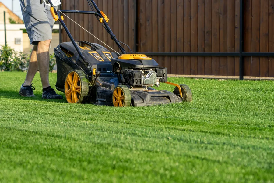 How Lawn Mowing Service Enhances Your Lawns Fertilization Smithfield, VA How Lawn Mowing Service Enhances Your Lawns Fertilization Smithfield, VA
